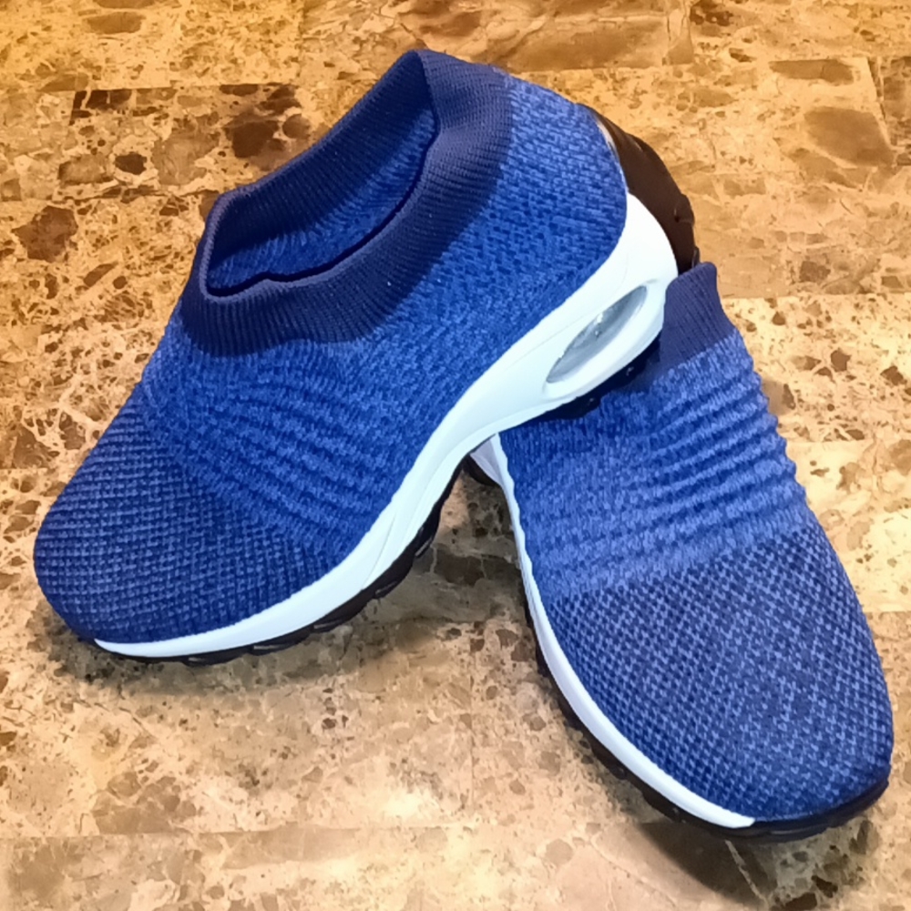 Slow man shoes size 7 1/2